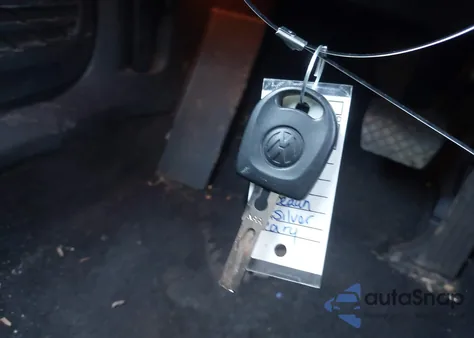 2013 Volkswagen Eos Komfort z USA, uszkodzony, nr VIN WVWBW8AH5DV001003